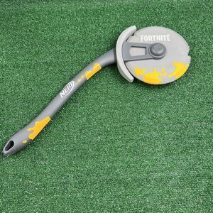 Nerf Fortnite Pizza Cutter‎ Axeroni Tool Foam Covered Pick Axe